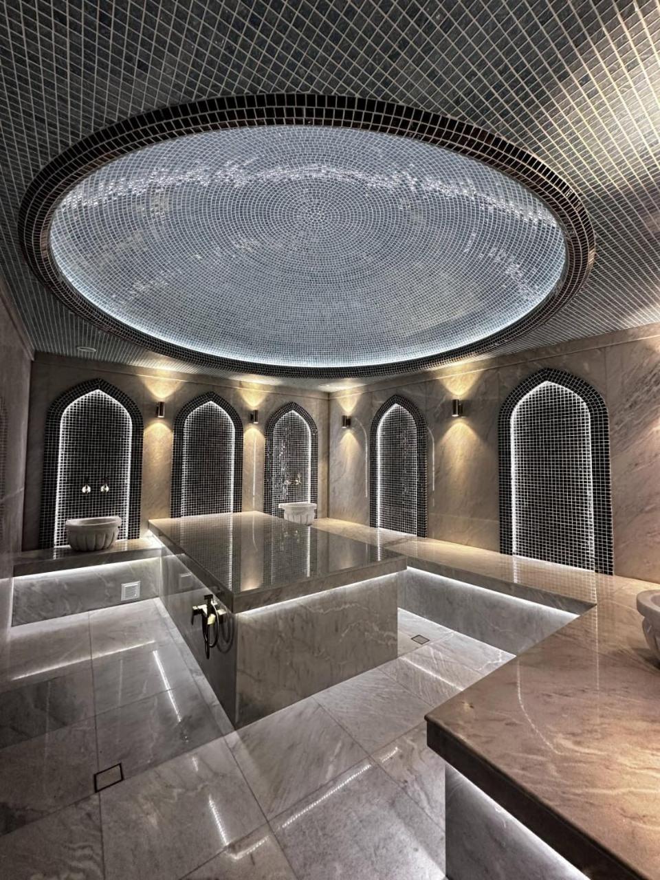 Ziyorat Luxury Hotel Fergana Exteriér fotografie