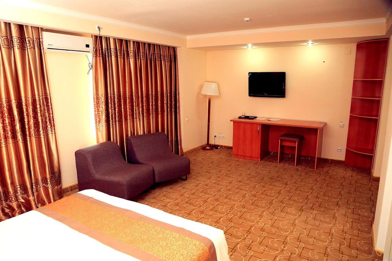 Ziyorat Luxury Hotel Fergana Exteriér fotografie
